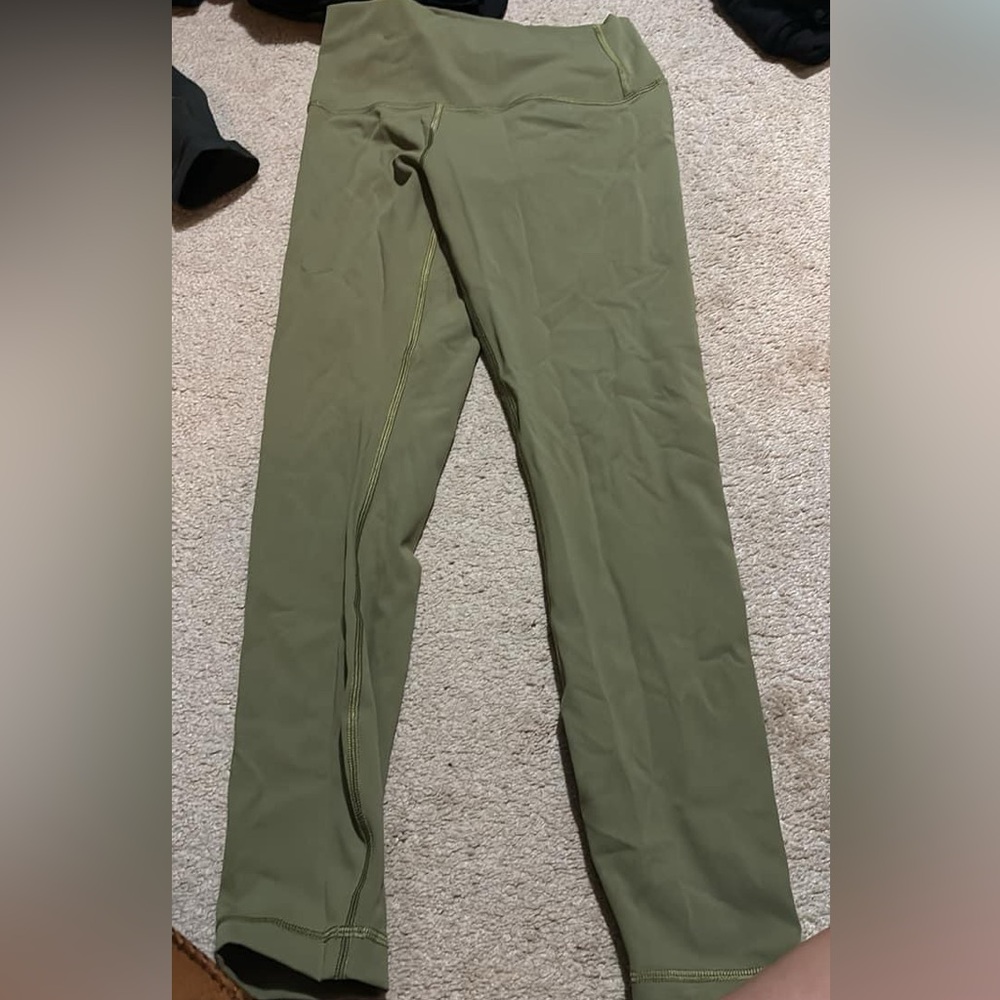 Lululemon leggings. Great condition.